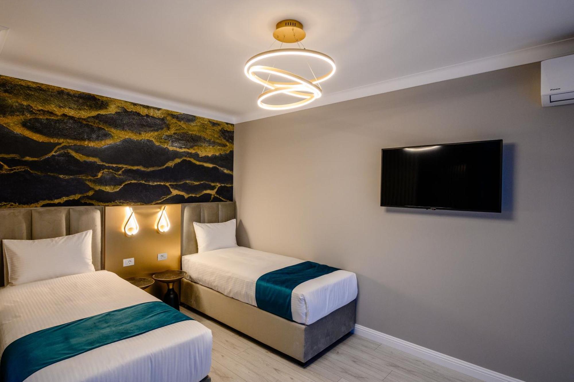 Elitte Inn & Suites Roşu Exterior foto